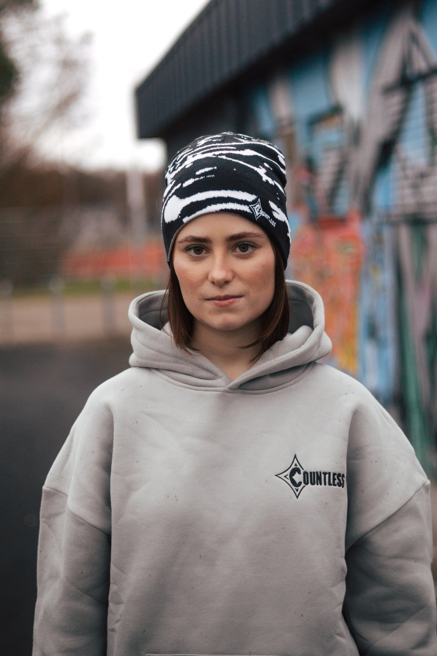 Reversible Beanie Black/Grey