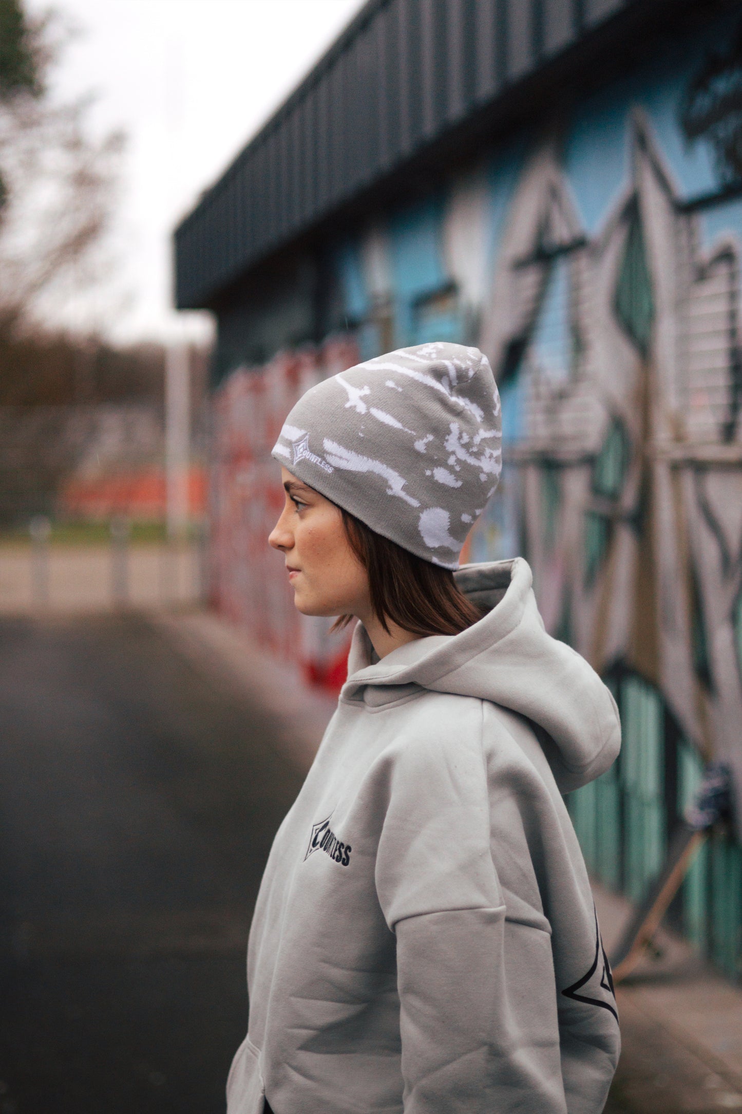 Reversible Beanie Black/Grey